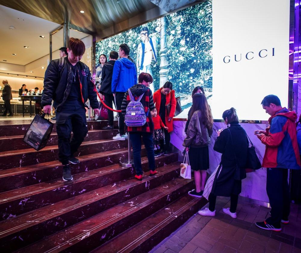 Chinese-shoppers