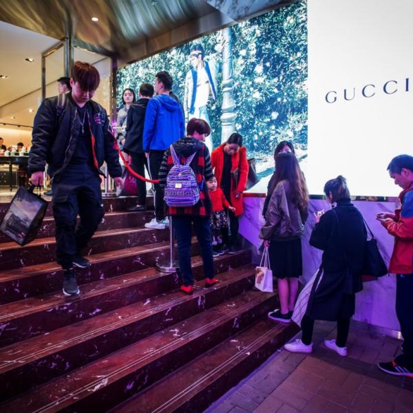 Chinese-shoppers